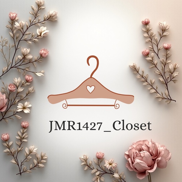 Meet your Posher, JMR1427_Closet - Picture 1 of 1